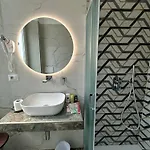 Hotel Lodi 2*