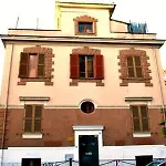 Lodi Hotel