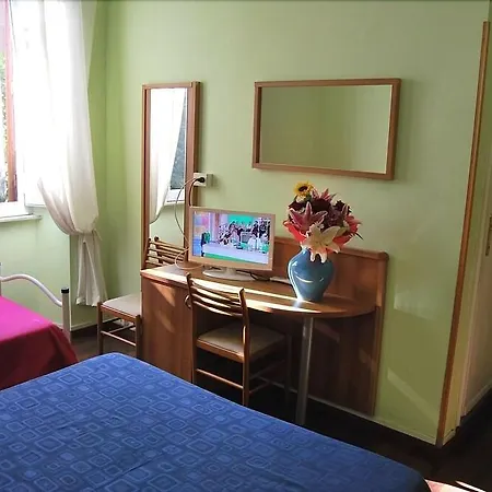 Lodi Hotel